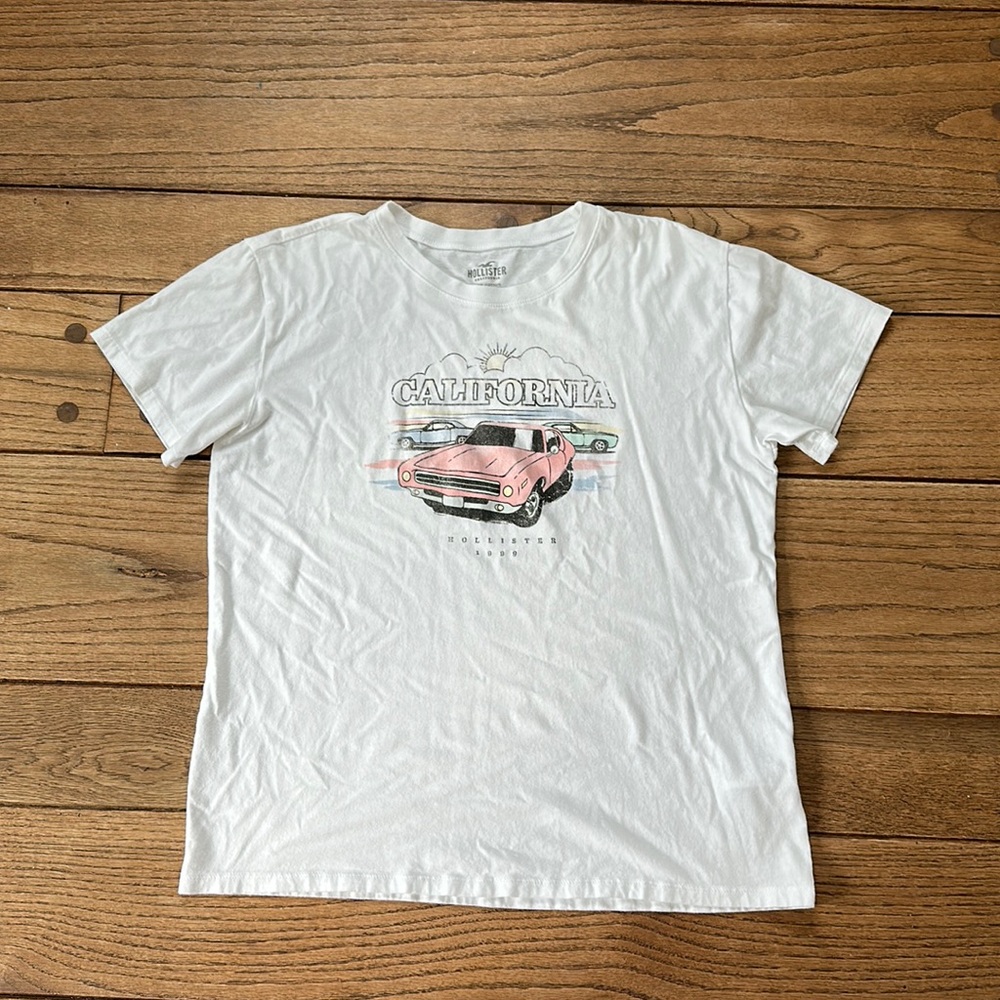 Graphic Tee!